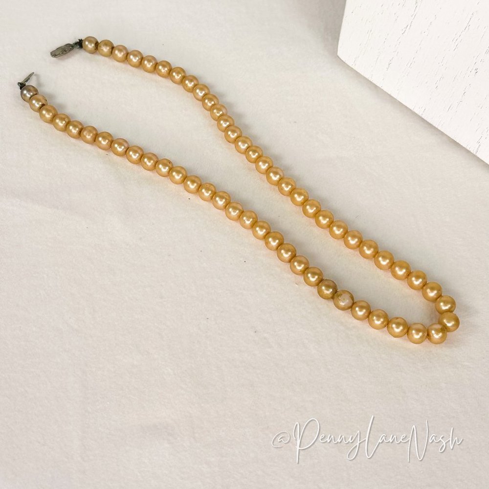 Vintage Cream Single Pearl Beaded Necklace - Picture 6 of 8